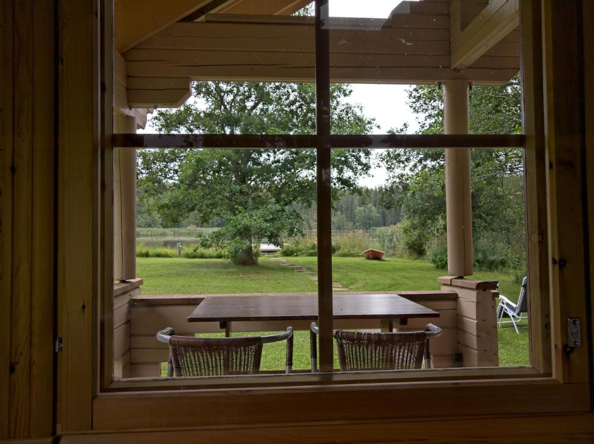 Paeivaekulma Villa Naantali Bagian luar foto